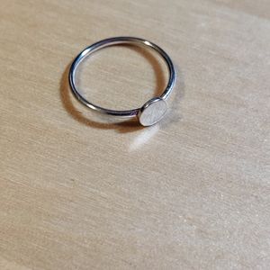 14k white ring